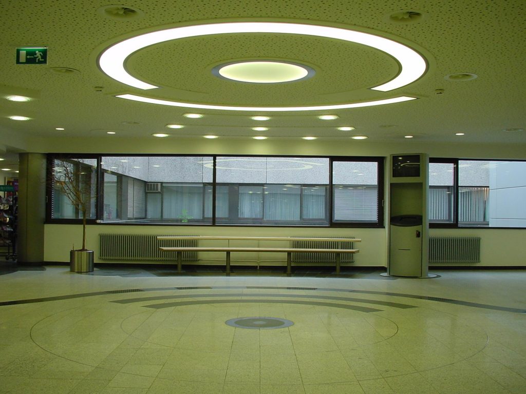 LED Lichtdecken Holweide