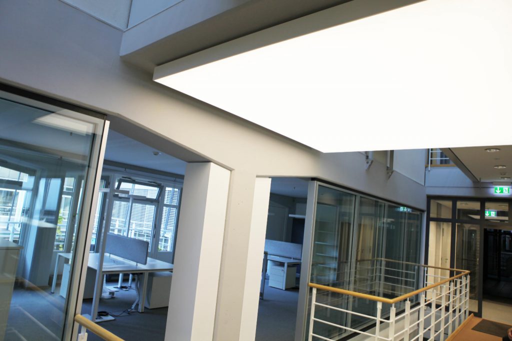 LED Satelite Lichtdecke